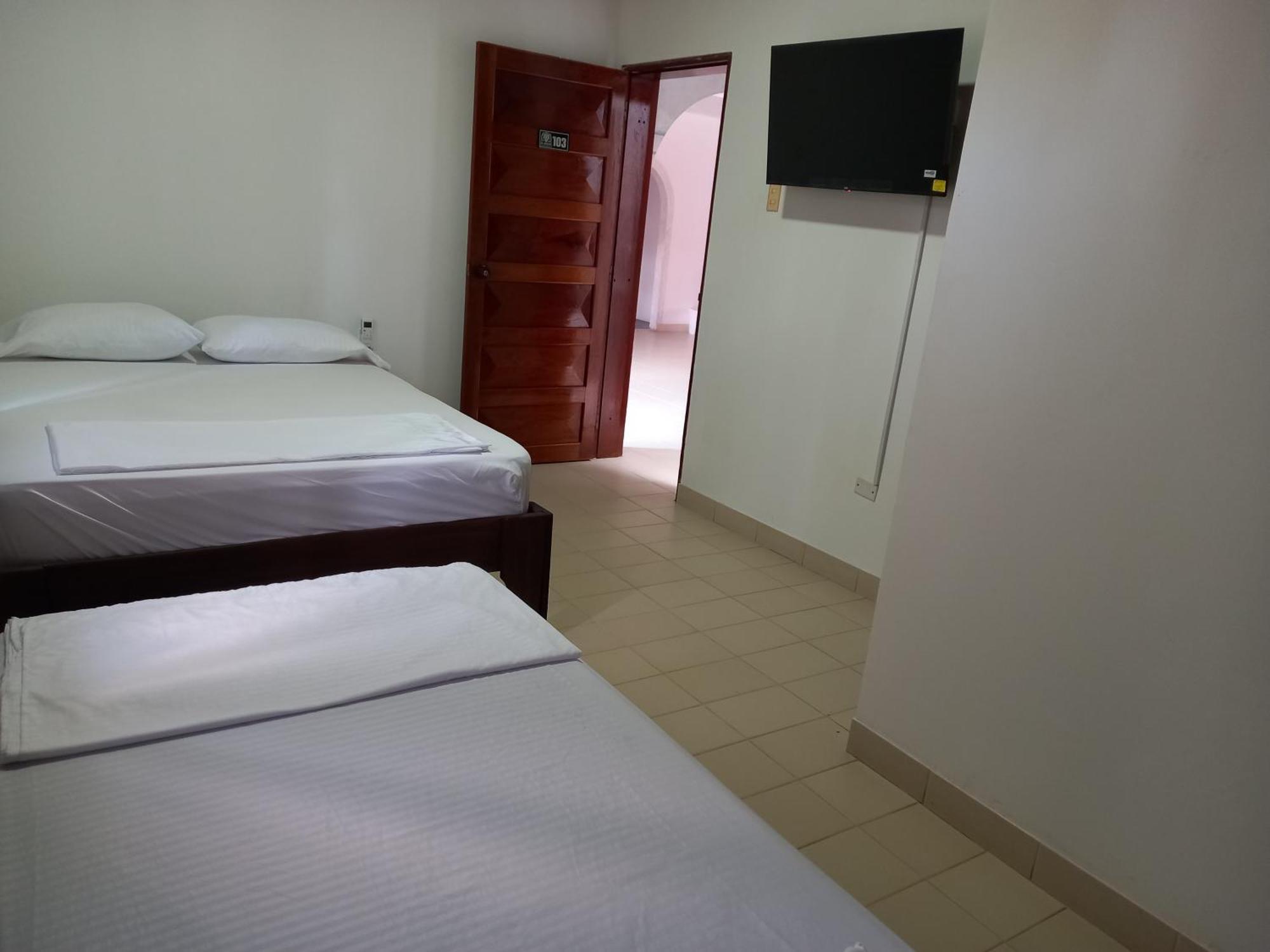 El Jaguar Casa Hotel 莱蒂西亚 外观 照片